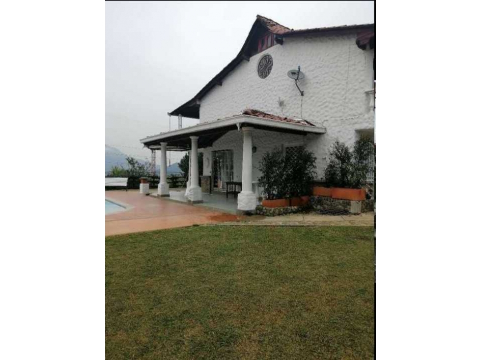 Venta Casa Campestre 505 mtrs2 Girardota - Antioquia - 3