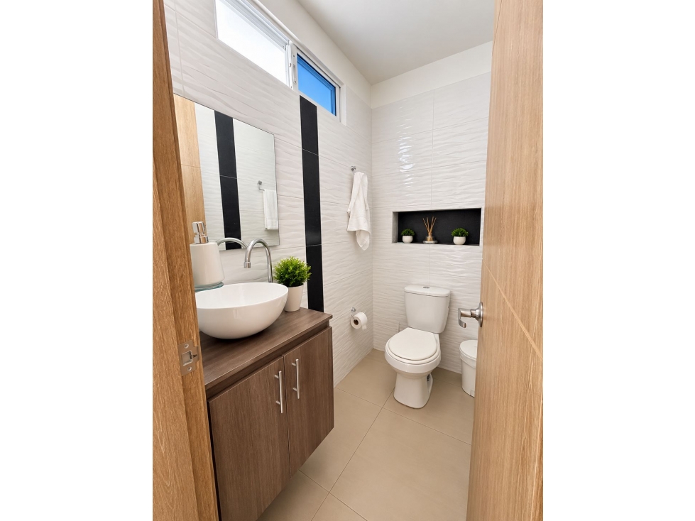 Casa de 2 Niveles más terraza en Venta Alfaguara Jamundí Valle — foto 5