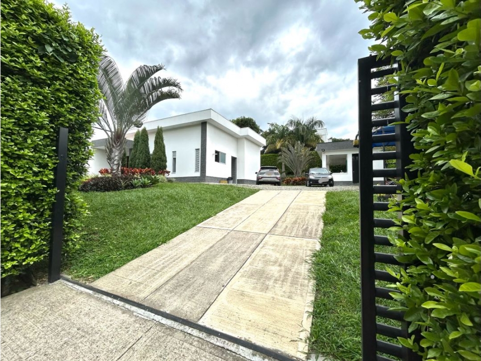 VENTA CASA CAMPESTRE ARMENIA