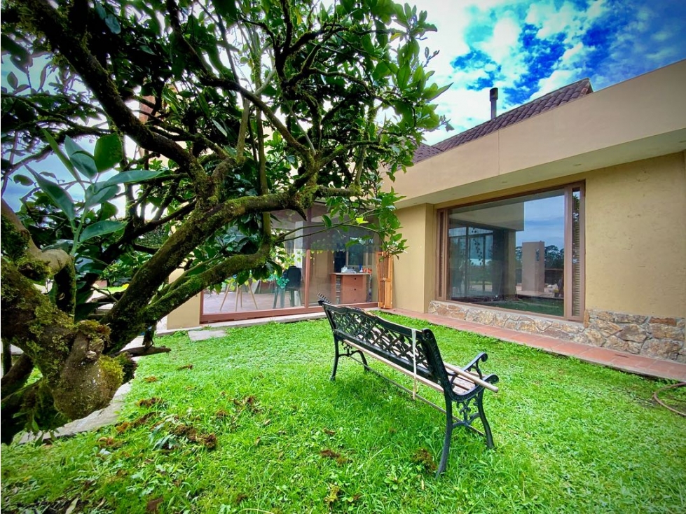 VENTA CASA CHALET HOLANDES CAMPESTRE COMPLETAMENTE MODIFICADA