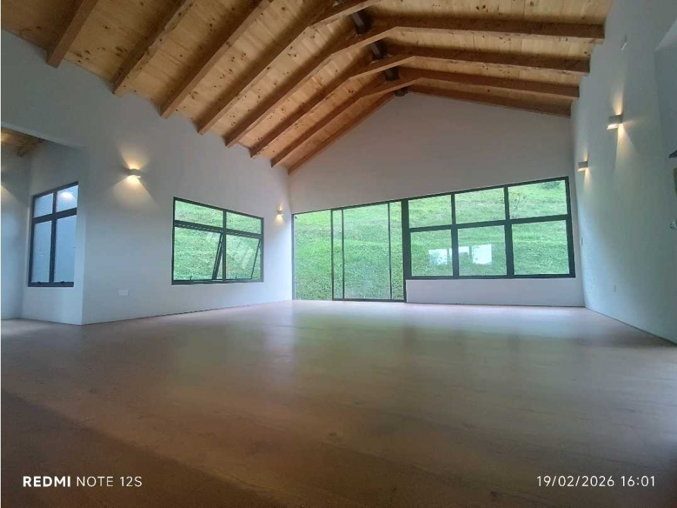 Venta casa campestre El Retiro-Oriente