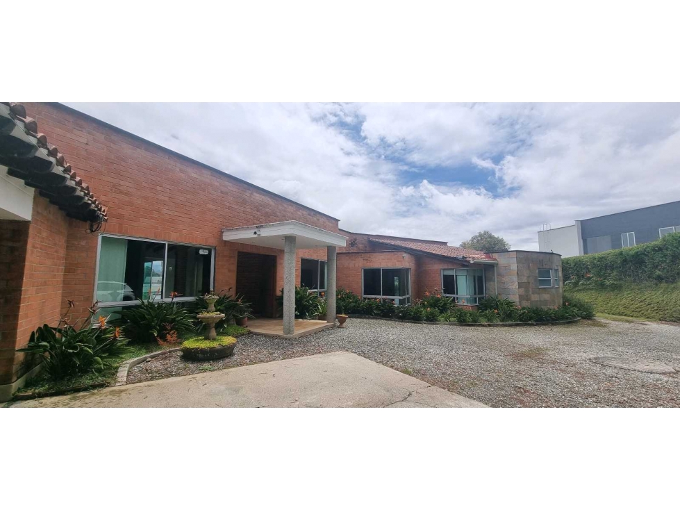 VENTA CASA CAMPESTRE EN ALTO DE LAS PALMAS MEDELLIN. ENVIGADO