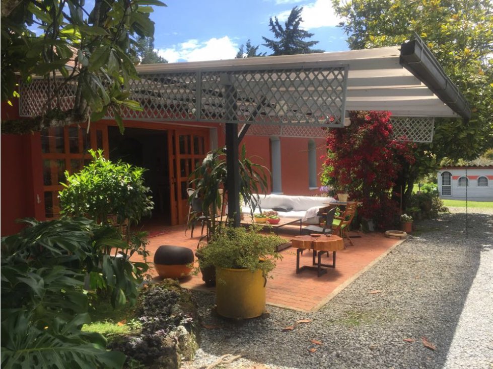 Casa campestre en venta en el Alto de las Palmas — foto 2