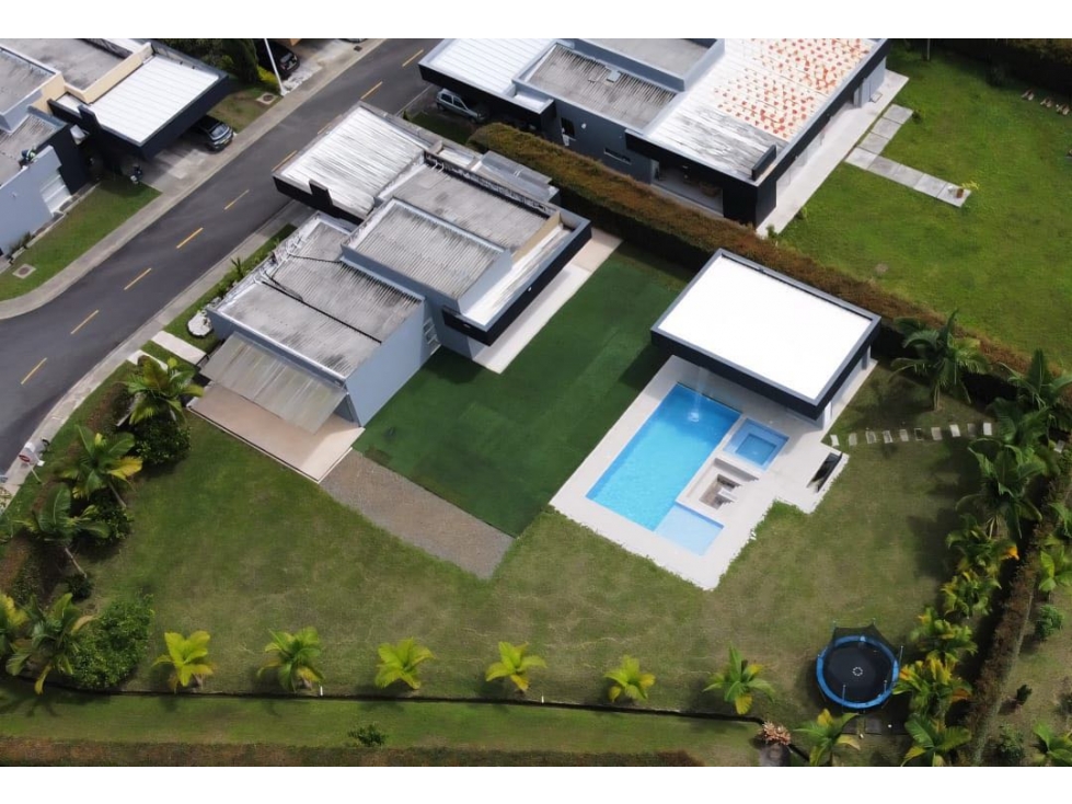 Venta casa campestre en el mejor sector de Pereira Colombia