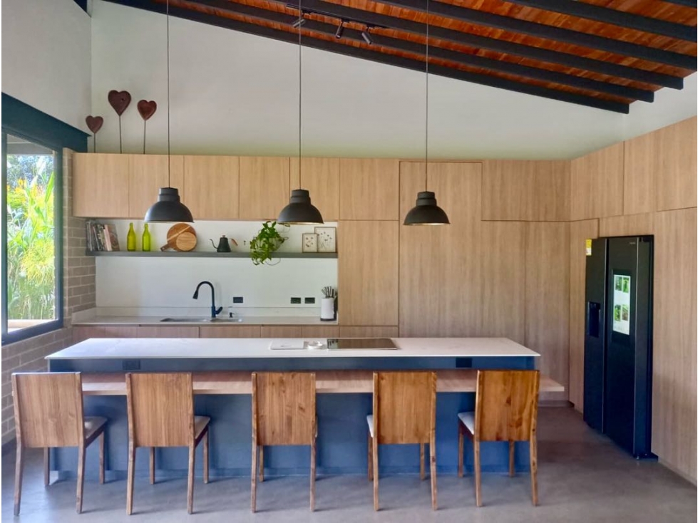 Venta - Casa campestre en el retiro-Lote 1660 m²-Construidos 334 m² — foto 5