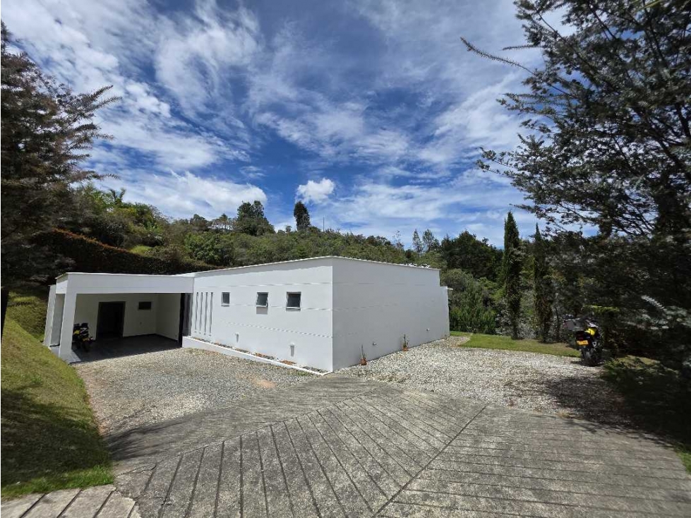 Venta casa campestre en Guarne. Moderna, Unidad de solo 6 casas — foto 3
