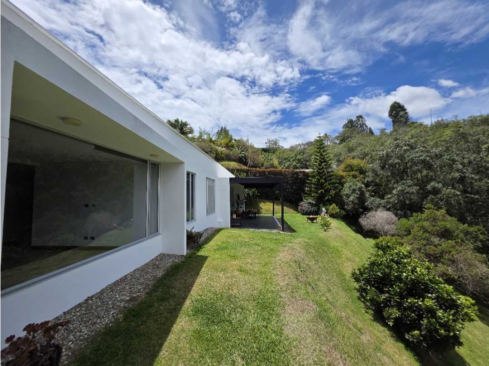 Venta casa campestre en Guarne. Moderna, Unidad de solo 6 casas — foto 6