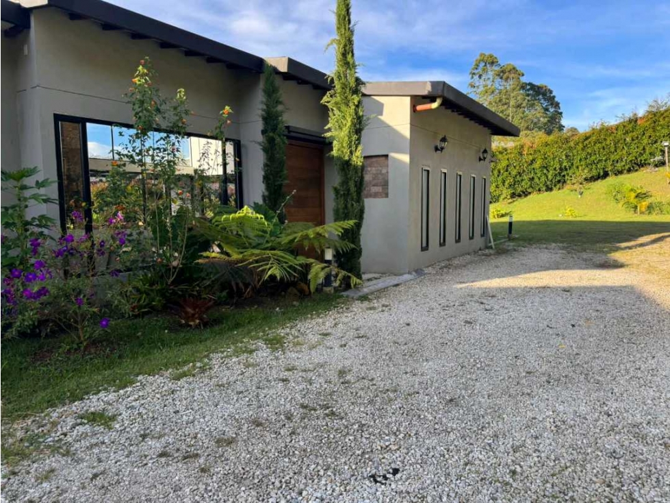 VENTA CASA CAMPESTRE EN LA CEJA ORIENTE ANTIOQUEÑO LOTE DE 2.580 MTS — foto 5
