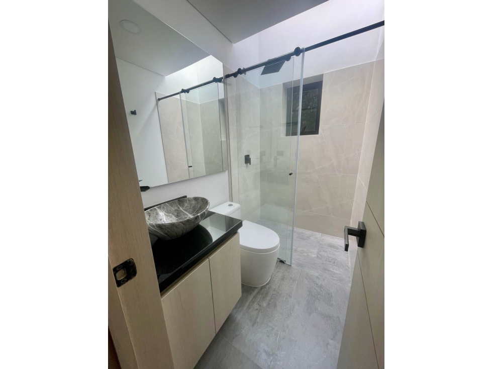 Venta - Casa campestre en Llano grande de 430 m² y 1.145 m² de terreno — foto 6