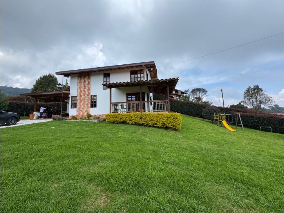 VENTA CASA CAMPESTRE EN SANTA ELENA - 1