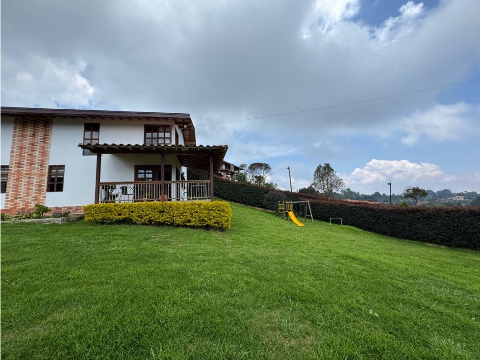 VENTA CASA CAMPESTRE EN SANTA ELENA - 2