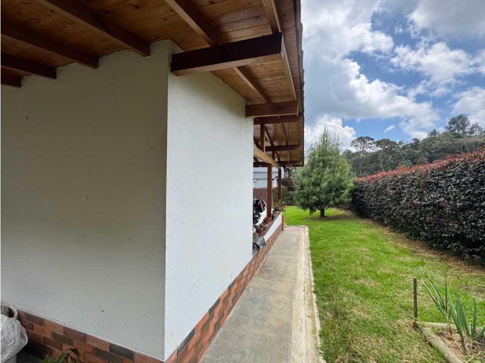 VENTA CASA CAMPESTRE EN SANTA ELENA - 4
