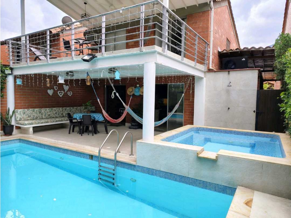 Venta casa campestre en.unidad cerrada. Santa fe de Antioquia