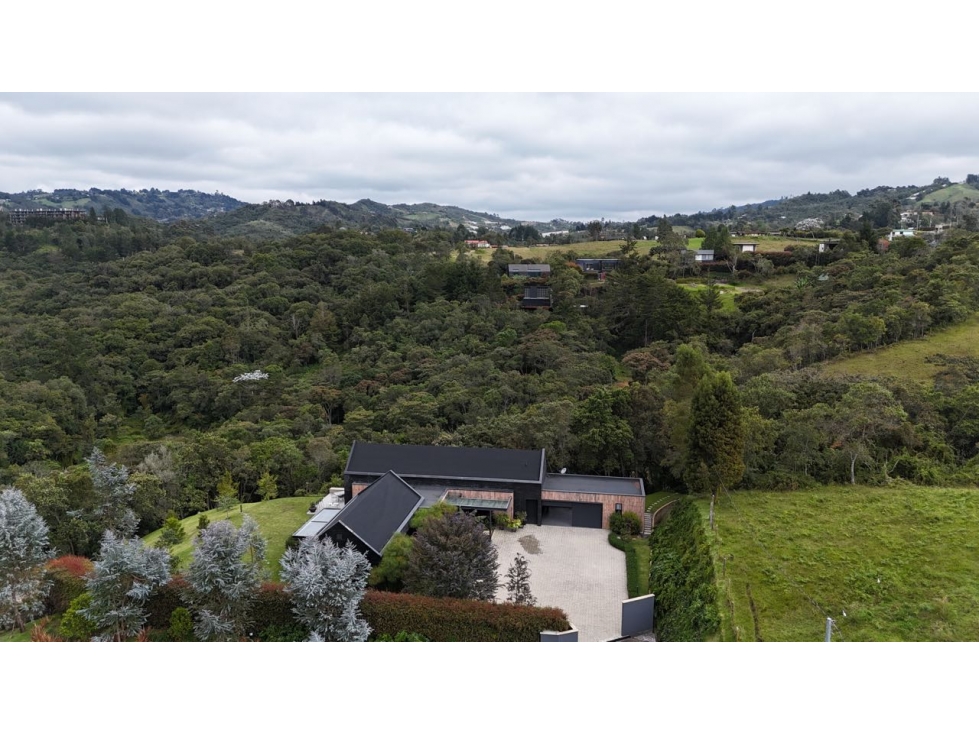 CASA CAMPESTRE ENVIGADO, ALTO LAS PALMAS, MEDELLIN — foto 5