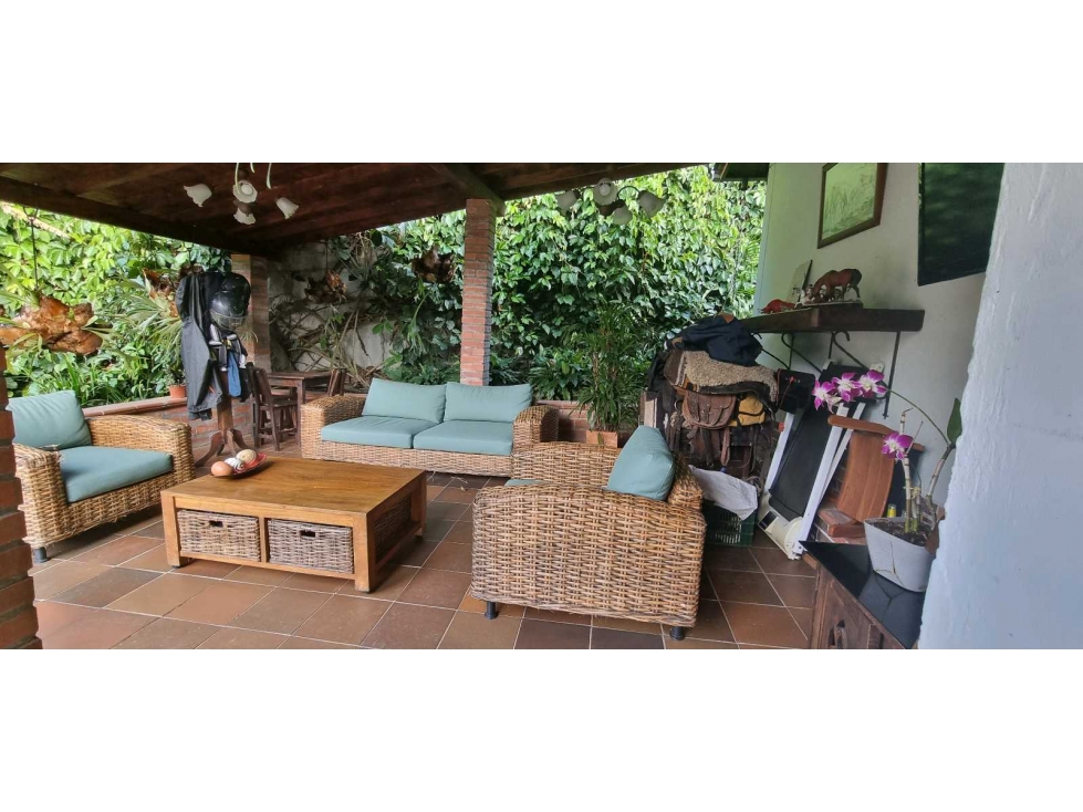 Venta casa campestre independiente, sector Terracina Envigado — foto 2