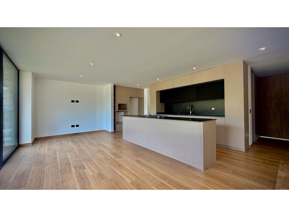 Venta Casa Campestre NUEVA unidad cerrada El Retiro