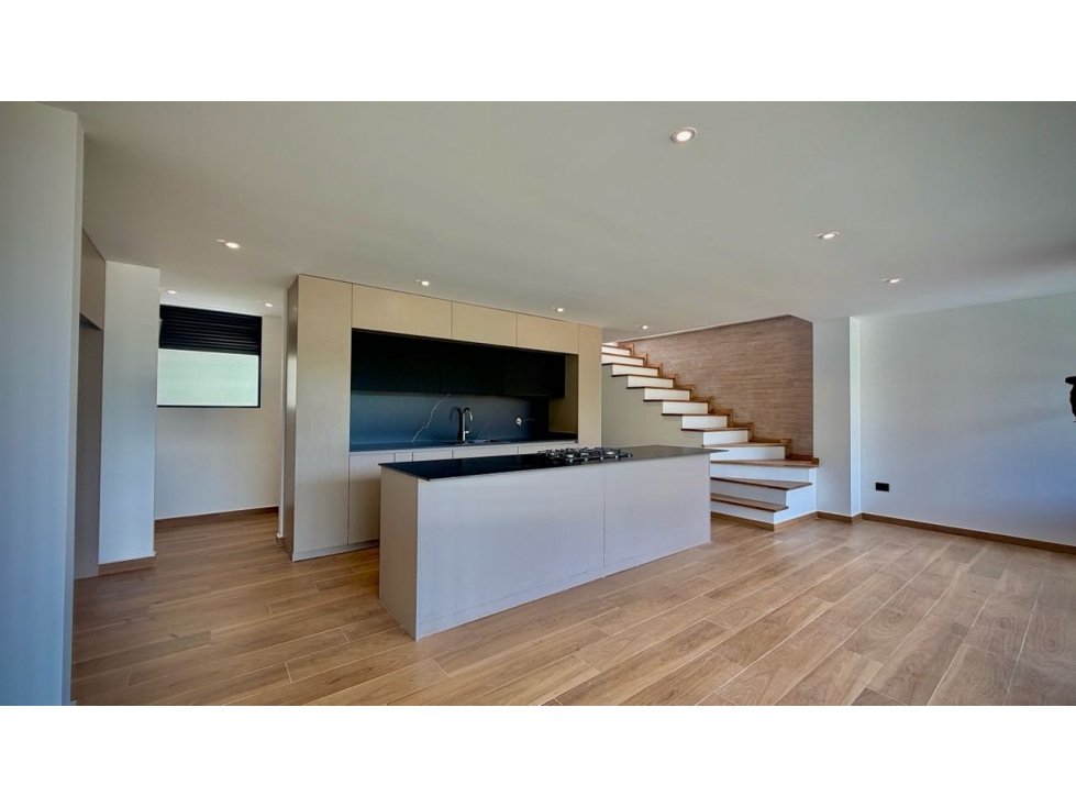 Venta Casa Campestre NUEVA unidad cerrada El Retiro — foto 2