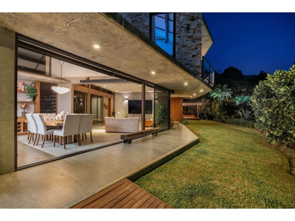 Venta casa campestre. Oriente antioqueño. - 1