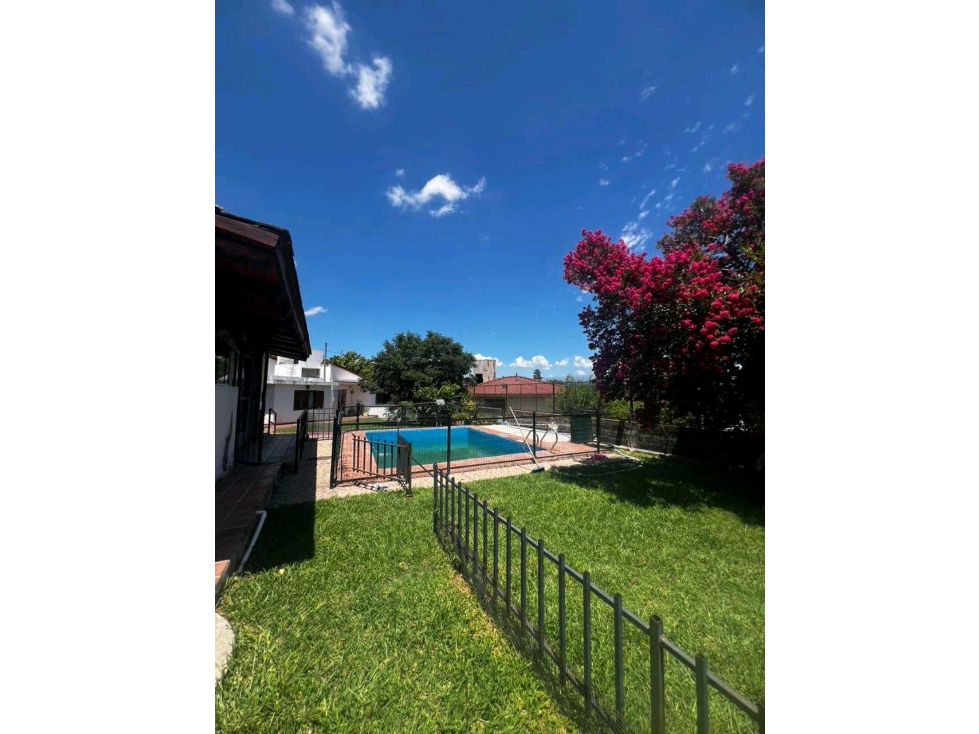 VENTA CASA CARLOS PAZ + QUINCHO + PILETA gas natural — foto 6