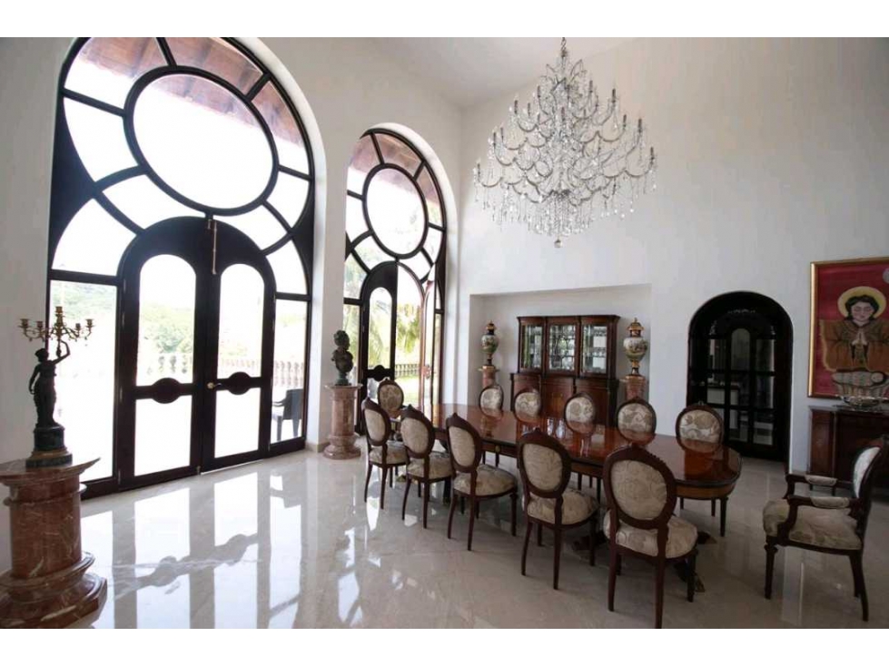 VENTA LUJOSA CASA UBICADA EN CAUJARAL — foto 6