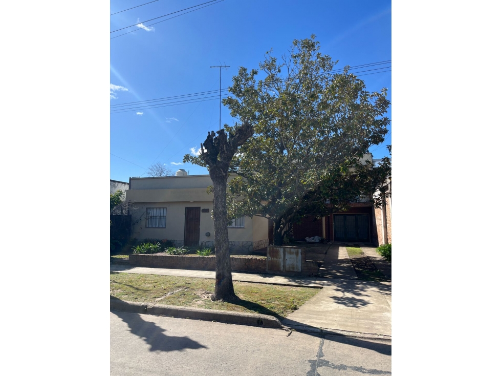 Venta Casa en Barrio Centro, Lujan