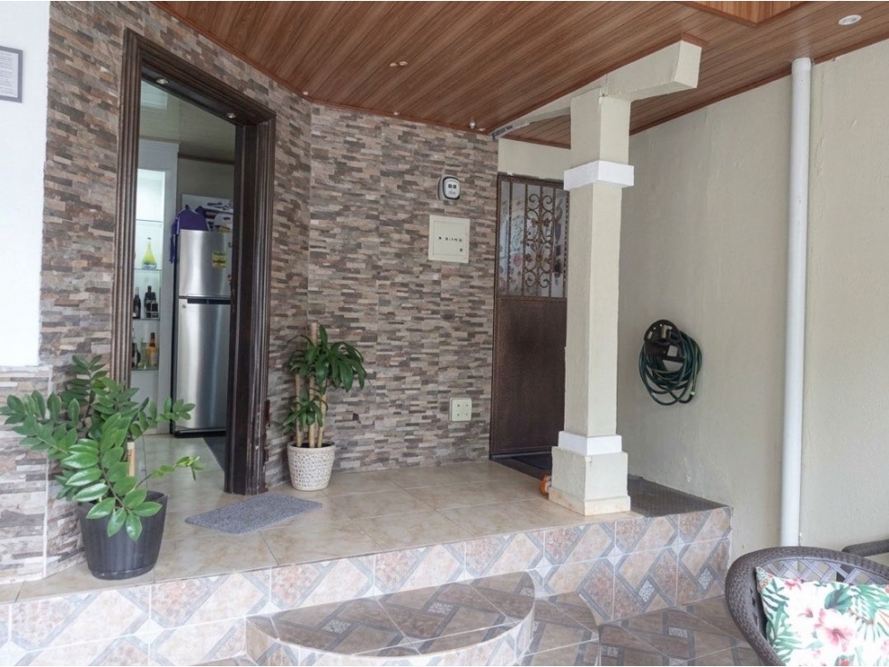 VENTA CASA CERCADA 2R VILLAS DE SANTA RITA — foto 5