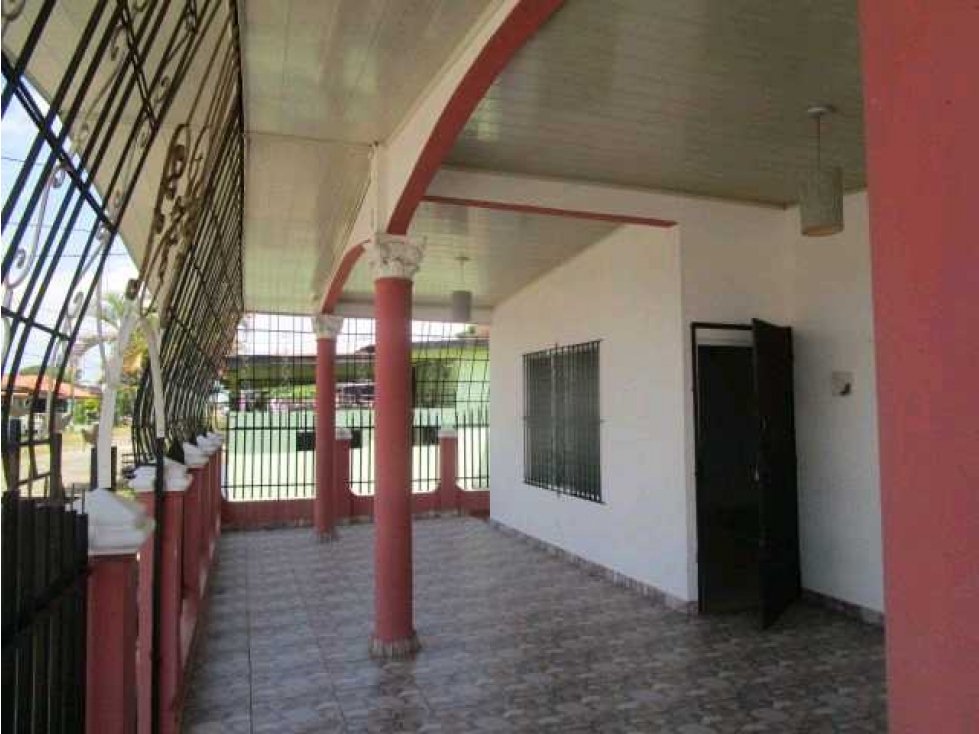 VENTA CASA CHALET LA CHORRERA NEGOCIABLE - 5