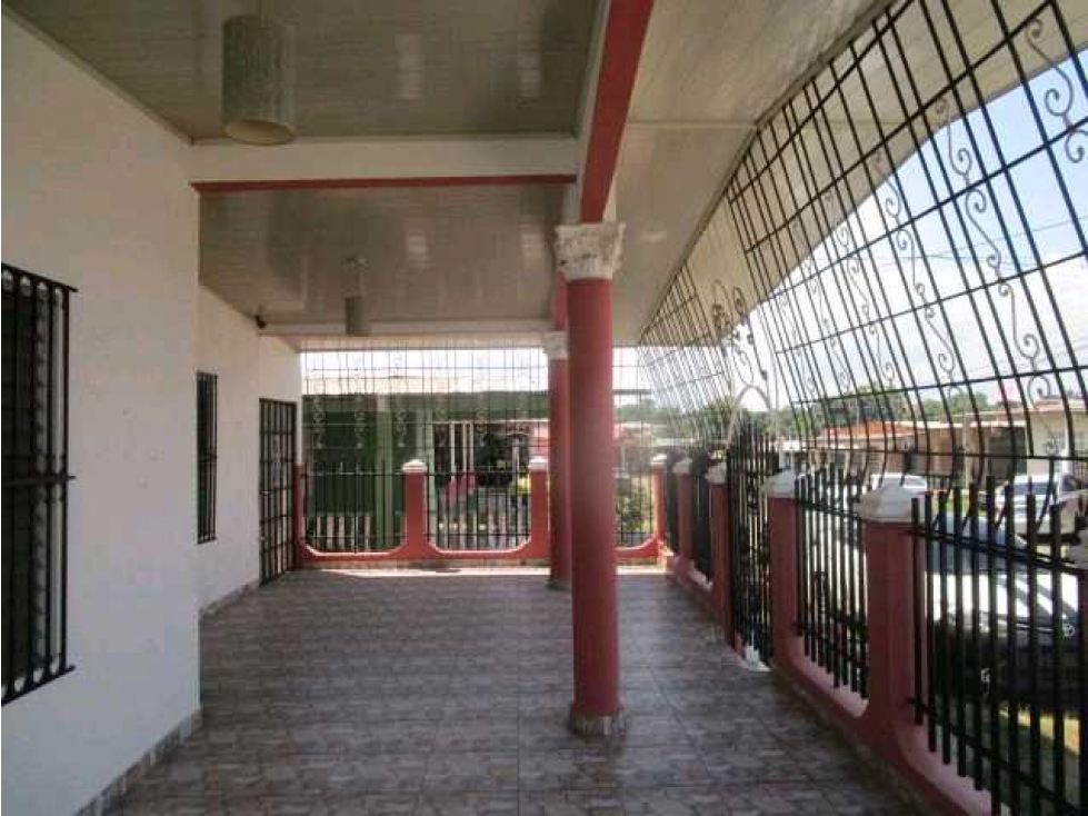 VENTA CASA CHALET LA CHORRERA NEGOCIABLE - 6