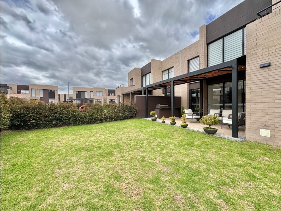 Venta casa chia conjunto cerrado club house — foto 3