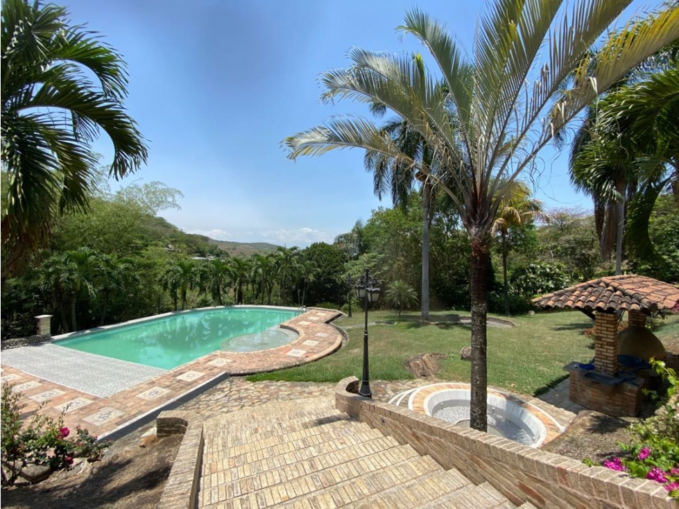 Venta casa Colinas de arroyo hondo parcelacion yumbo