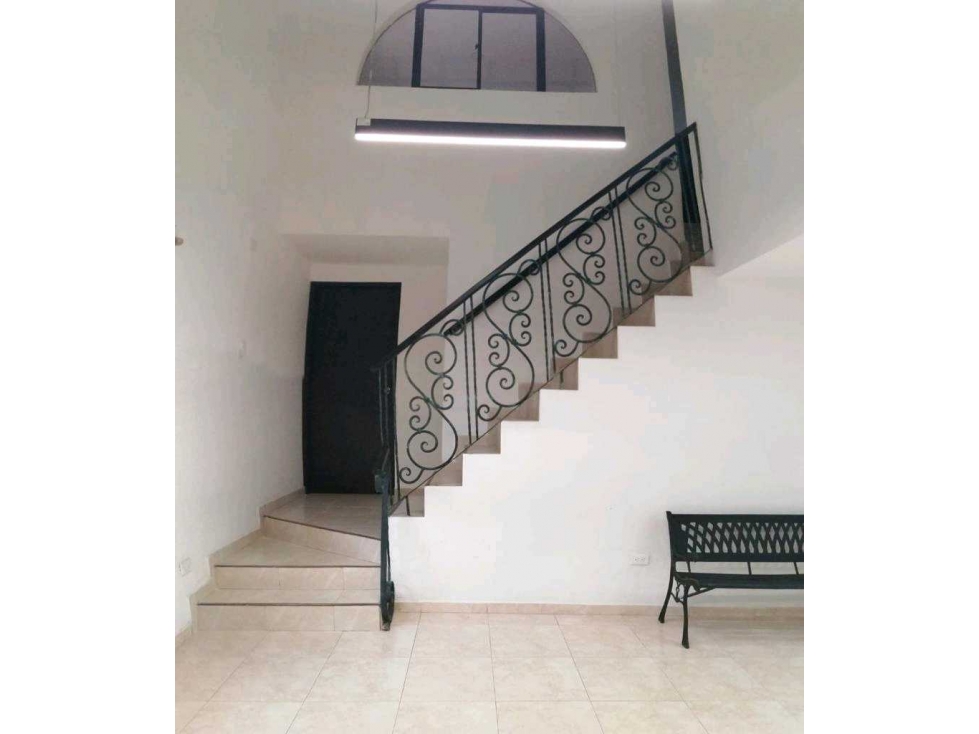 VENTA CASA DE 3 ALCOBAS Y 5 BAÑOS - EXCLUSIVO BARRIO MANGA - CARTAGENA — foto 3