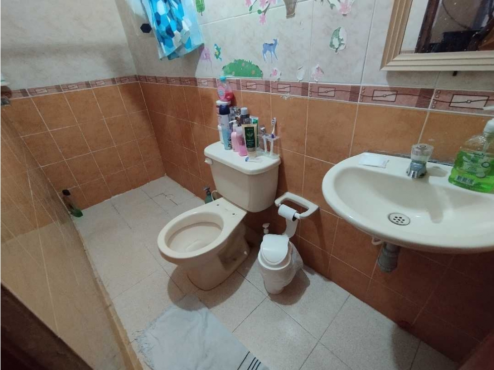 VENTA CASA CON APARTAMENTO - BARRIO ALAMEDA LA VICTORIA - CARTAGENA — foto 5