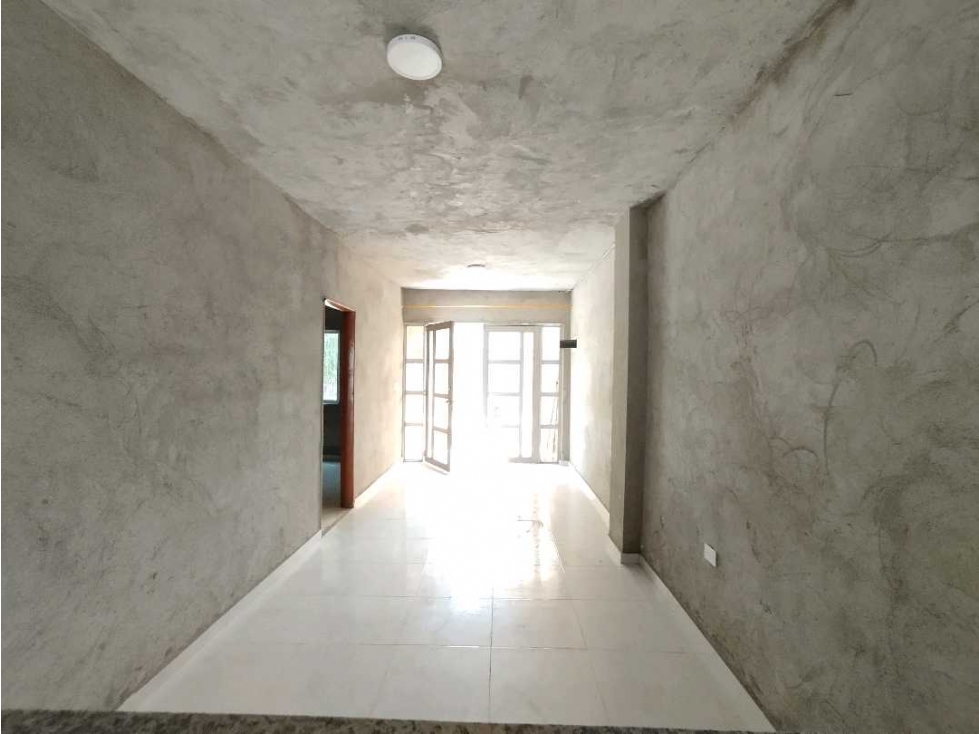 VENTA CASA CON ESTRUCTURA PARA 3 PISOS - URB. LA INDIA - CARTAGENA — foto 3