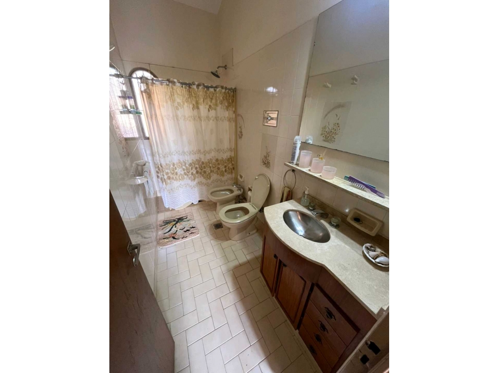 VENTA CASA con GRAN TERRENO en Icho Cruz Terreno: 2.026 m² — foto 3