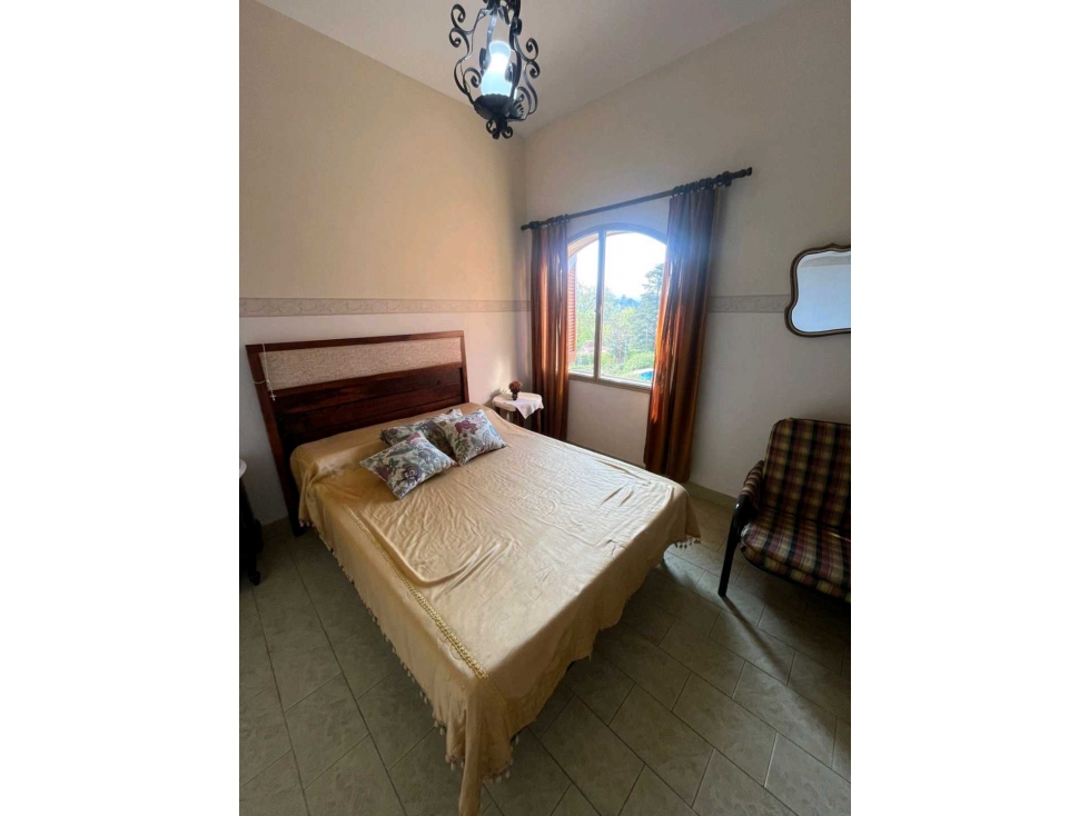 VENTA CASA con GRAN TERRENO en Icho Cruz Terreno: 2.026 m² — foto 5