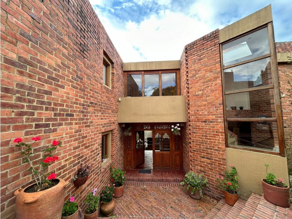Venta Casa con Lote en la Calera