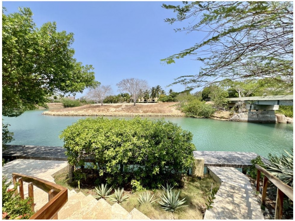 Venta CASA con muelle condominio Marina de Baru Cartagena — foto 5