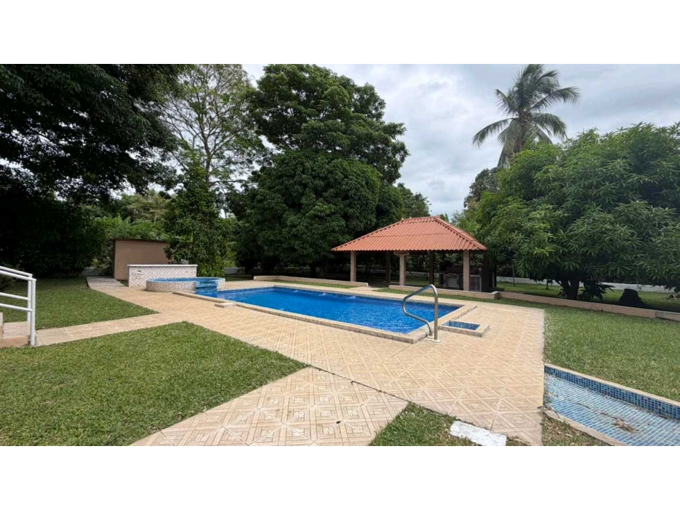 VENTA CASA CON PISCINA SAN CARLOS 1722M2 DE TERRENO PLANO 3RECAMARAS — foto 6