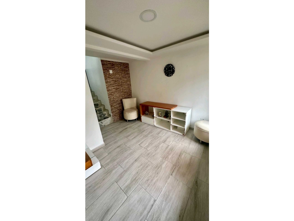 Venta Casa Con Renta Los Alcázares Manizales