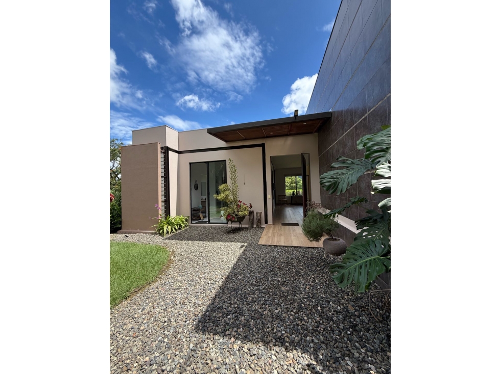 VENTA / RENTA CASA CONDOMINIO CASA DE CAMPO RESTREPO -META - 1