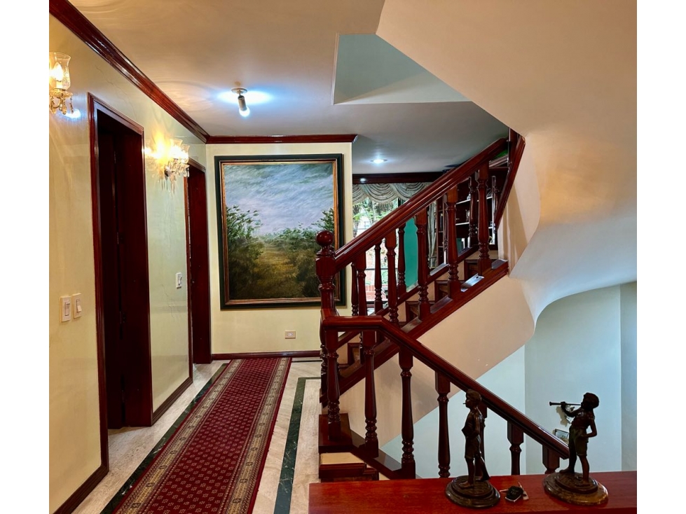 VENTA CASA CONJUNTO CERRADO STA BÁRBARA ALTA 367m2 — foto 2