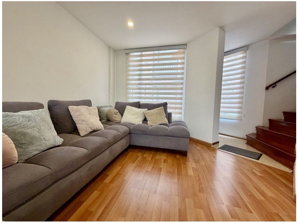 VENTA CASA CONTADOR - 3