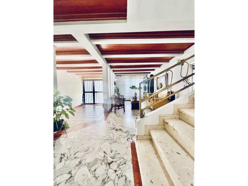 VENTA CASA CORALES PEREIRA