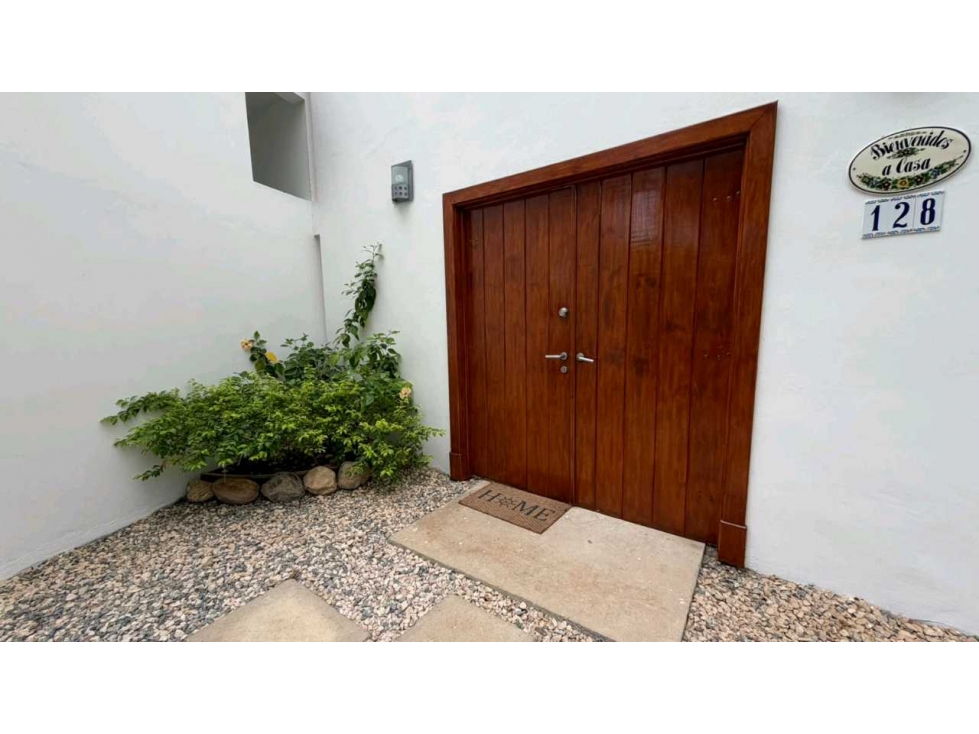 VENTA CASA CORONADO EN EL CLUB DE GOLF 1255.15M2 CON PISCINA 4R — foto 3