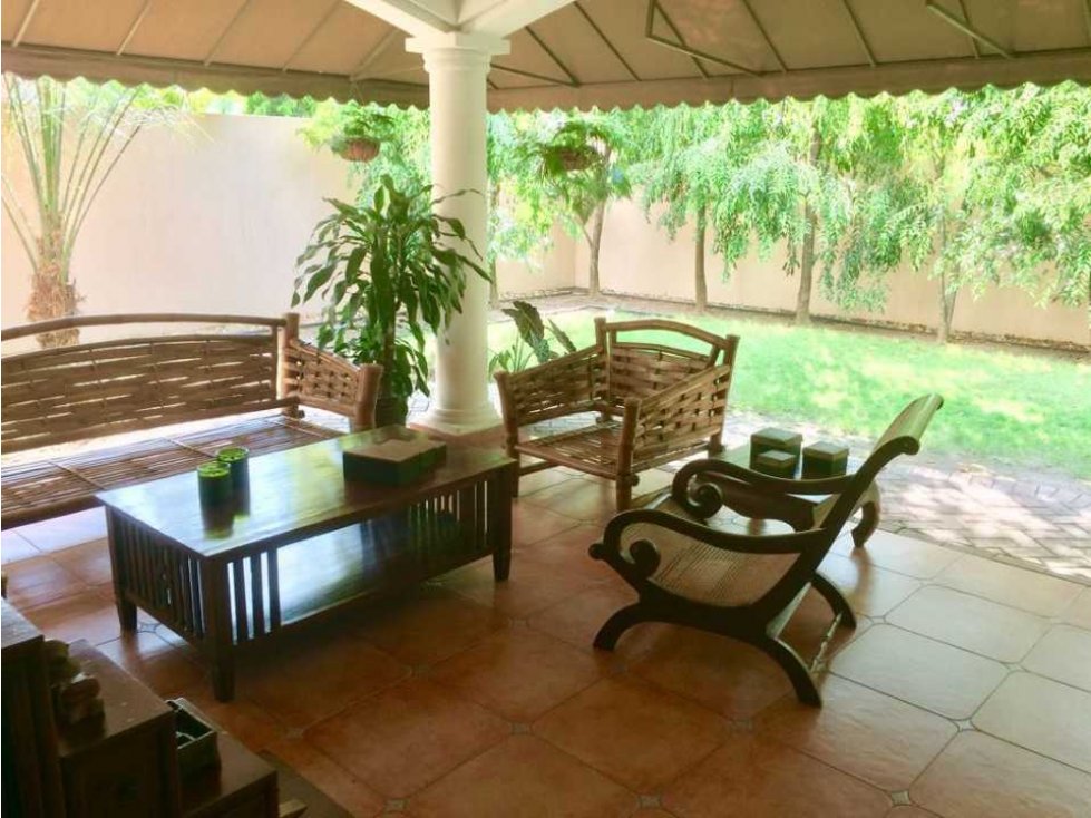 VENTA CASA COSTA DEL ESTE
