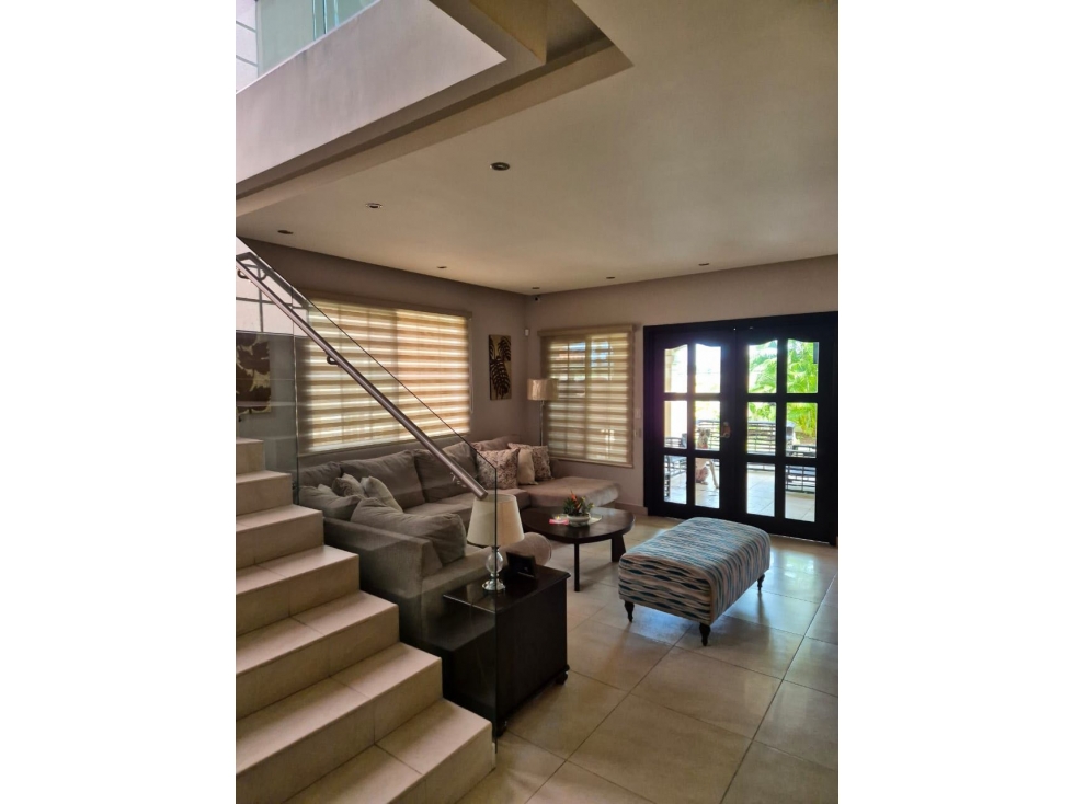 VENTA CASA AMOBLADO COSTA SUR NEGOCIABLE (CP) — foto 2