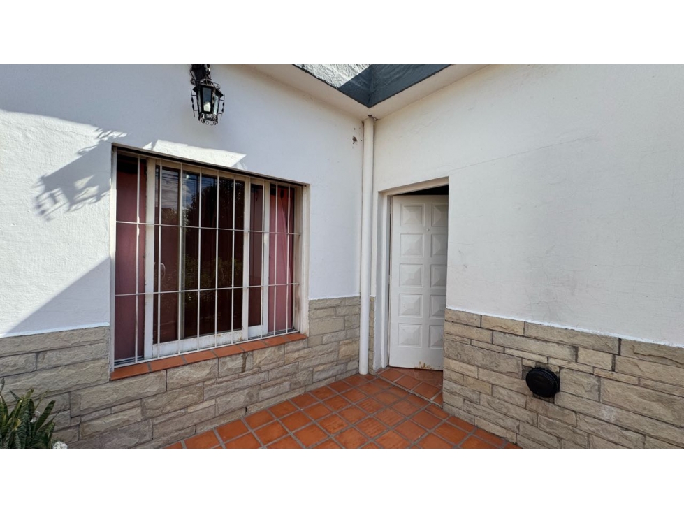 Venta casa de 4 AMB centro de Paso del Rey — foto 3