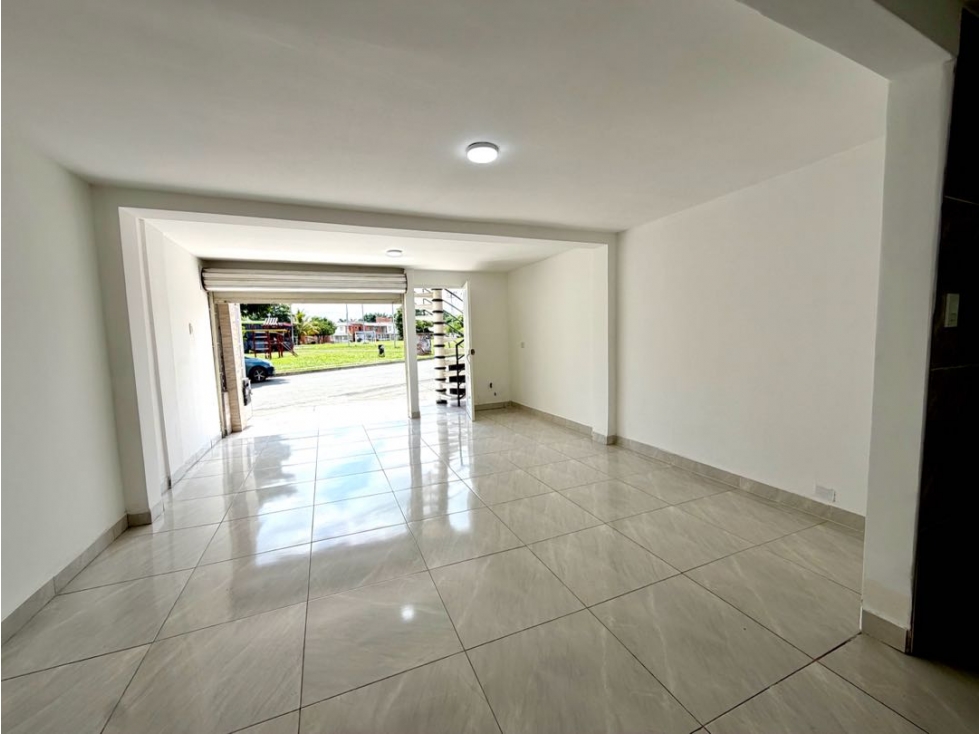VENTA CASA DE CUATRO PISOS EN VILLA FONTANA-PALMIRA CCH — foto 5