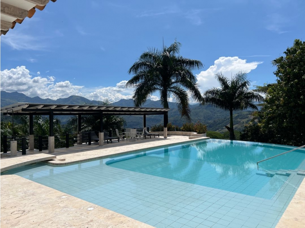 VENTA CASA DE DESCANSO / FINCA EN BOLOMBOLO — foto 2