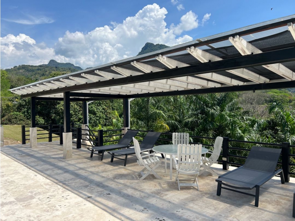 VENTA CASA DE DESCANSO / FINCA EN BOLOMBOLO — foto 5